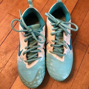 Girls/Youth Nike Softball Cleats